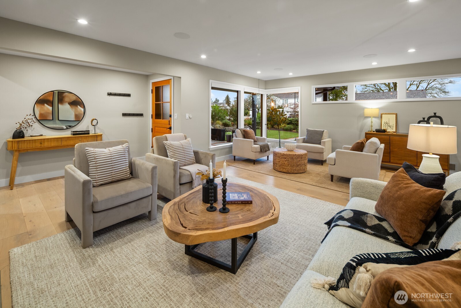 10528 15th Avenue NW