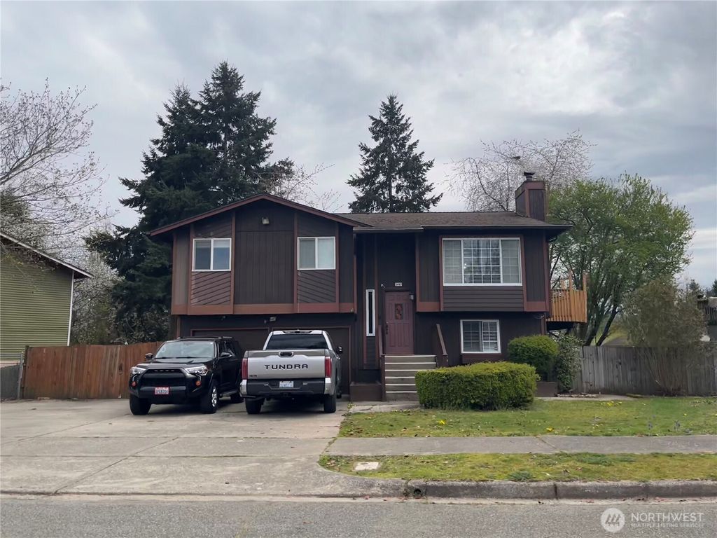 Photo of 3447 53rd Avenue NE, Tacoma, WA 98422 (MLS # 2505501)