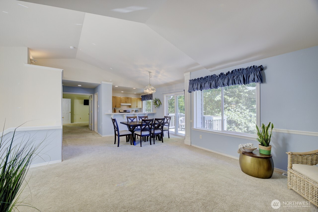 5607 178TH Street SW