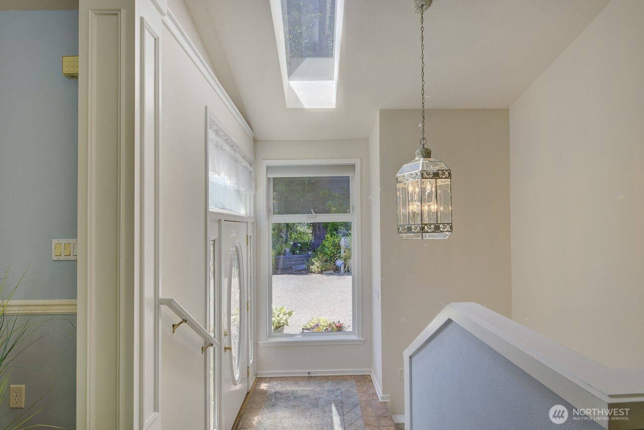 5607 178TH Street SW