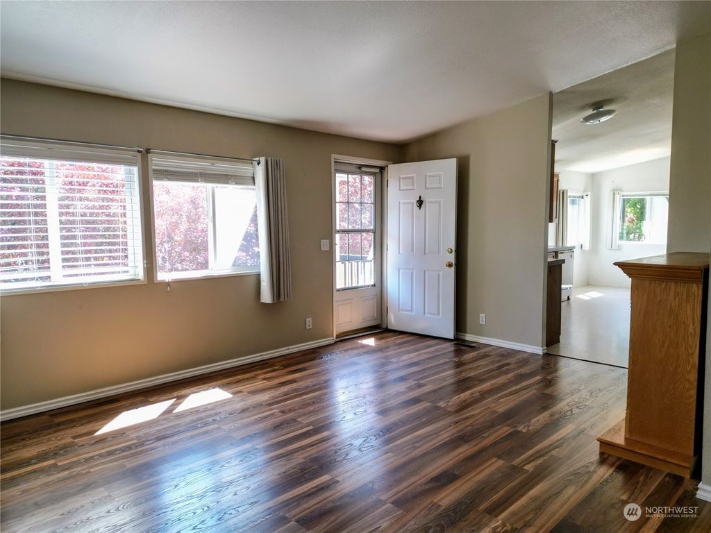 Photo of 24222 54th Avenue W #50, Mountlake Terrace, WA 98043 (MLS # 2067128)