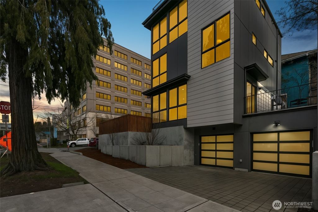 Photo of 1601 E Jefferson Street, Seattle, WA 98122 (MLS # 2483744)