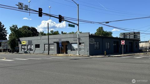 1406 Tennant Way Longview WA 98632