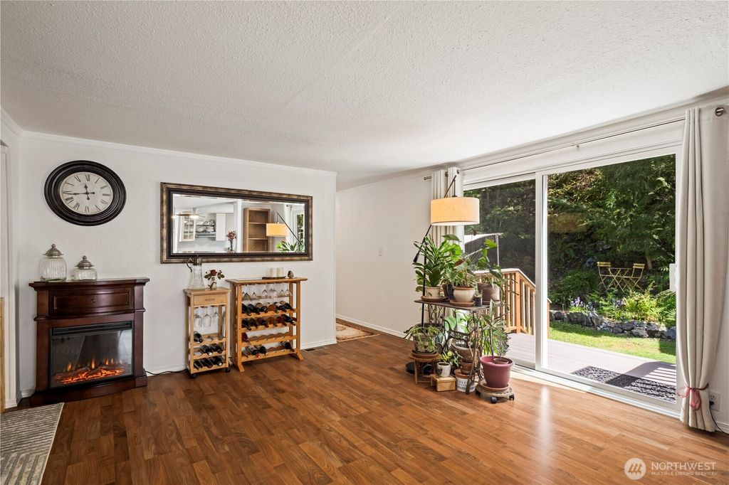 Photo of 9500 315th Avenue SE #15, Issaquah, WA 98027 (MLS # 2519227)