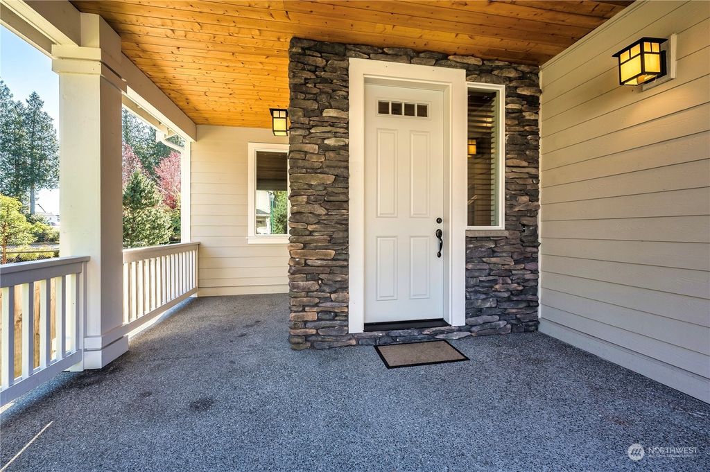 Photo of 14372 3rd Circle NE, Duvall, WA 98019 (MLS # 2171896)