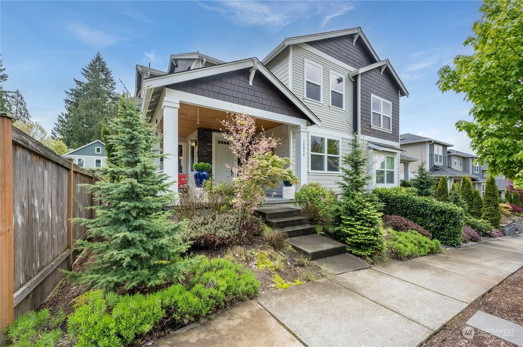 Photo of 14372 3rd Circle NE, Duvall, WA 98019 (MLS # 2171896)