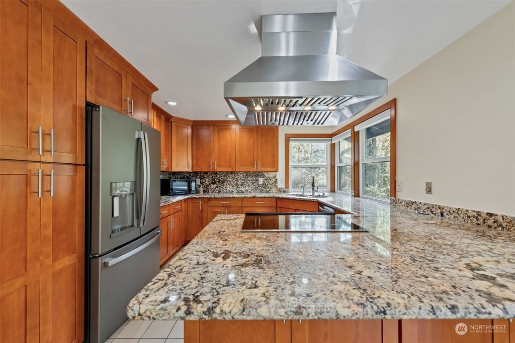 Photo of 14209 SE 63rd Street, Bellevue, WA 98006 (MLS # 2218826)