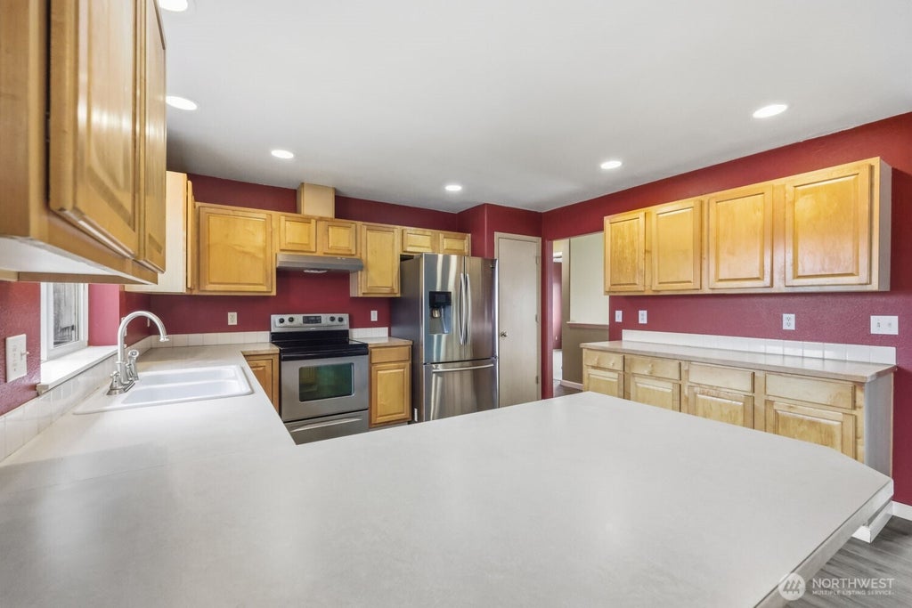 Photo of 10728 Tucannon Court SE, Yelm, WA 98597 (MLS # 2588296)