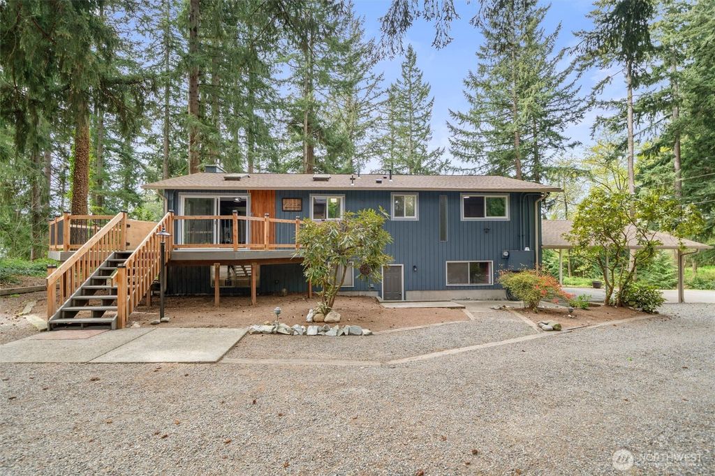 Photo of 11719 258th Avenue E, Buckley, WA 98321 (MLS # 2515199)