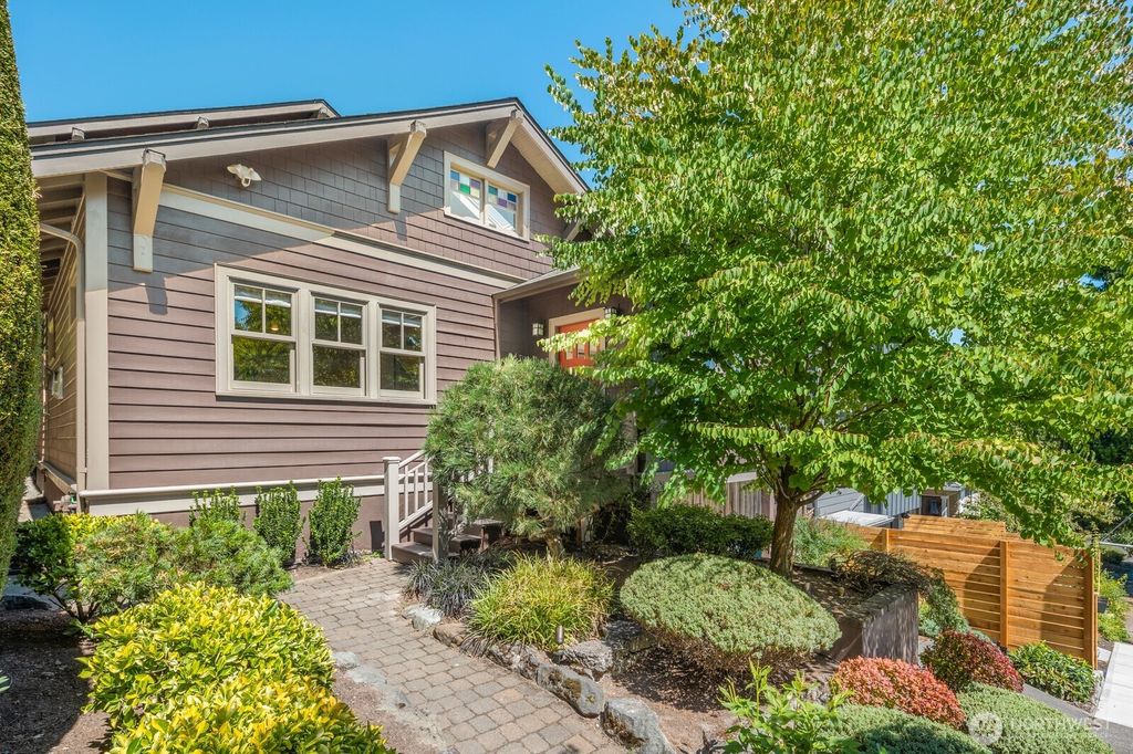 Photo of 2614 E Roy Street, Seattle, WA 98112 (MLS # 2419889)