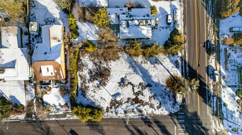 Photo of 24128 76th Avenue W, Edmonds, WA 98026 (MLS # 2328377)