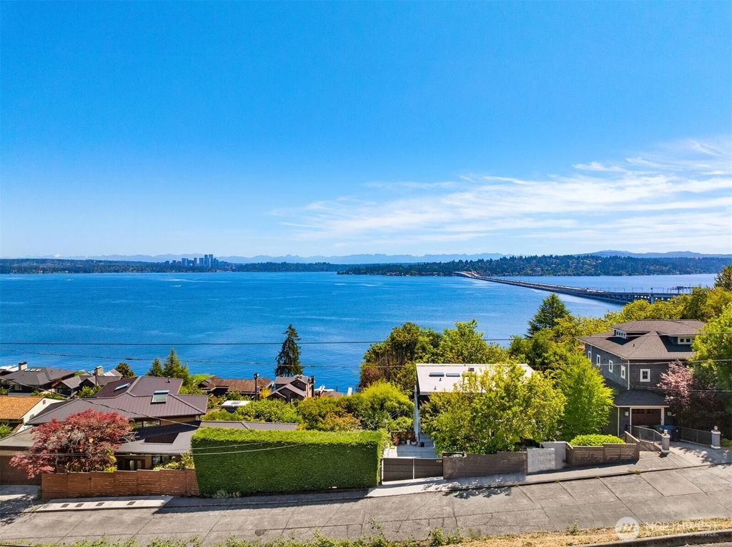 Photo of 1117 Lake Washington Boulevard S, Seattle, WA 98144 (MLS # 2420400)