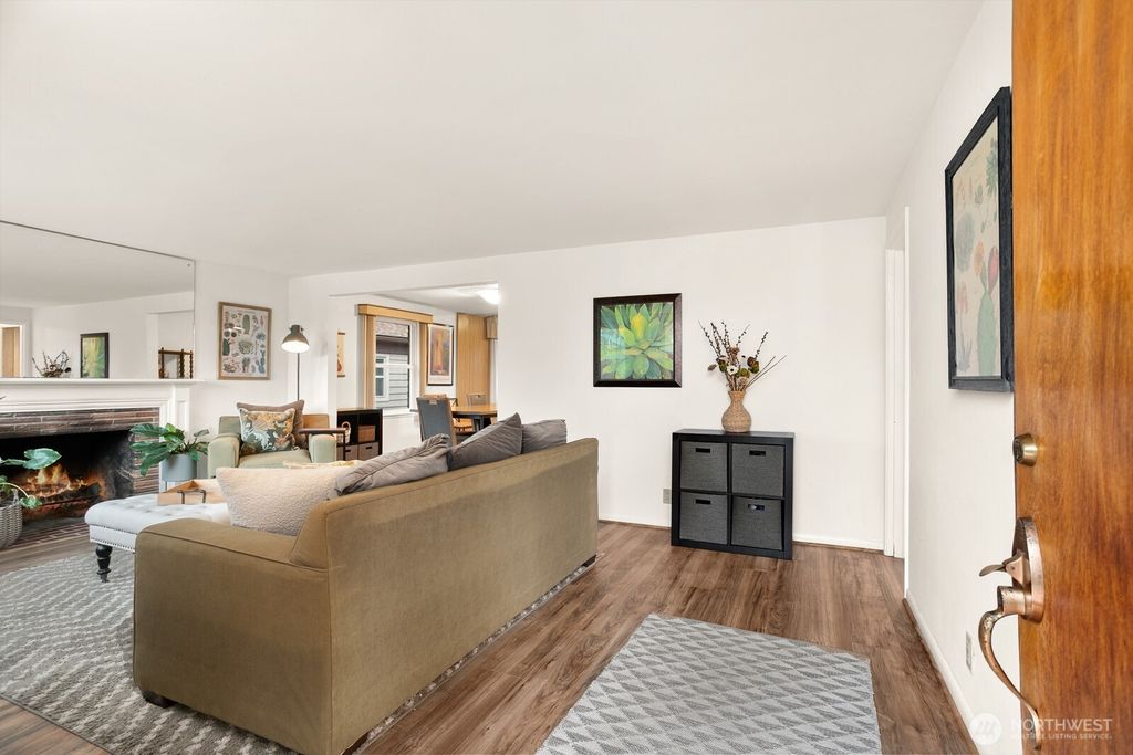 Photo of 3542 43rd Avenue W, Seattle, WA 98199 (MLS # 2467660)