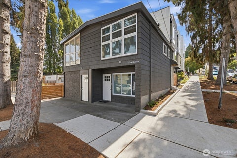 Photo of 1 Dravus Street, Seattle, WA 98109 (MLS # 2582564)