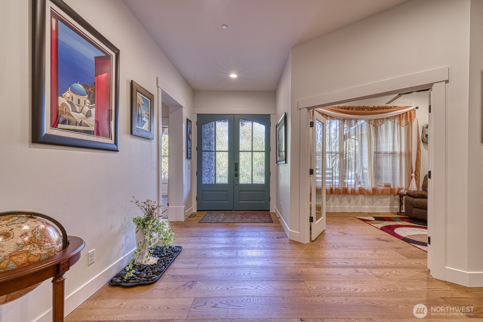 2 Crescent Valley Drive NW