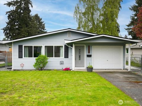 Photo of 3724 N Villard Street, Tacoma, WA 98407 (MLS # 2493743)