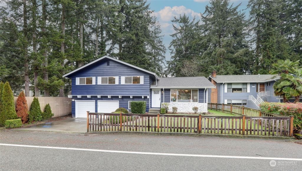 Photo of 16344 Wallingford Avenue N, Shoreline, WA 98133 (MLS # 2194442)