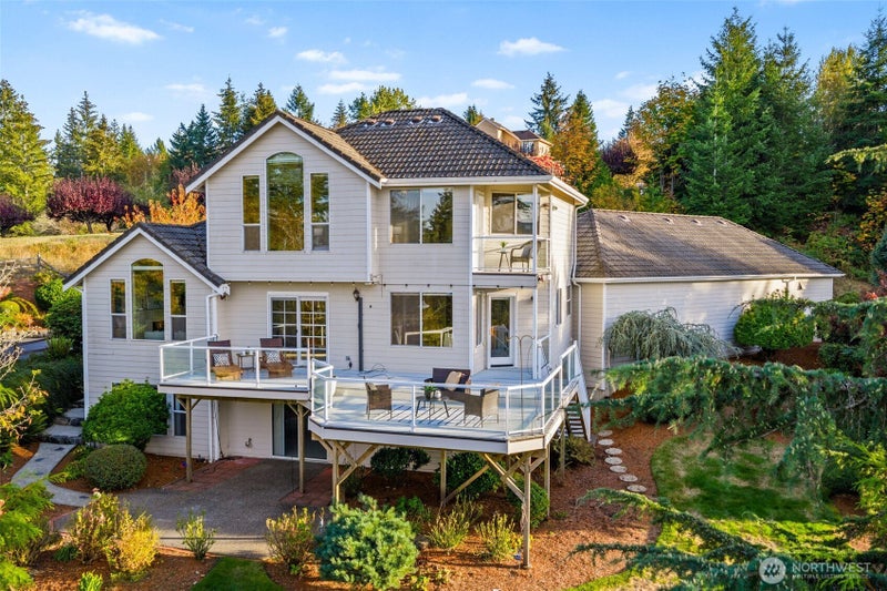 4295 Bush Mountain Drive SW