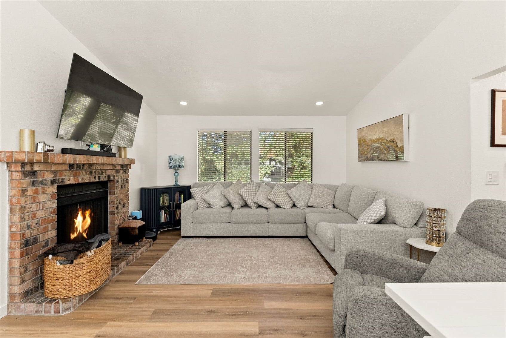 4232 SW 328th Court