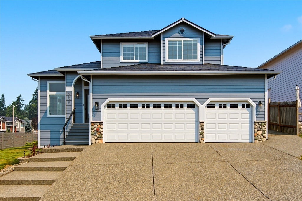 Photo of 5603 79th Avenue NE, Marysville, WA 98270 (MLS # 2595919)
