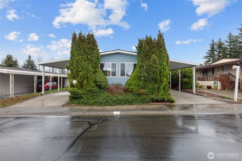 Photo of 11436 SE 208th Street #7, Kent, WA 98031 (MLS # 2481099)