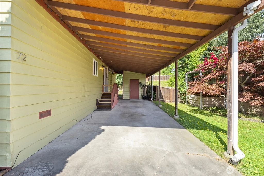 Photo of 12605 E Gibson Road #72, Everett, WA 98204 (MLS # 2394526)