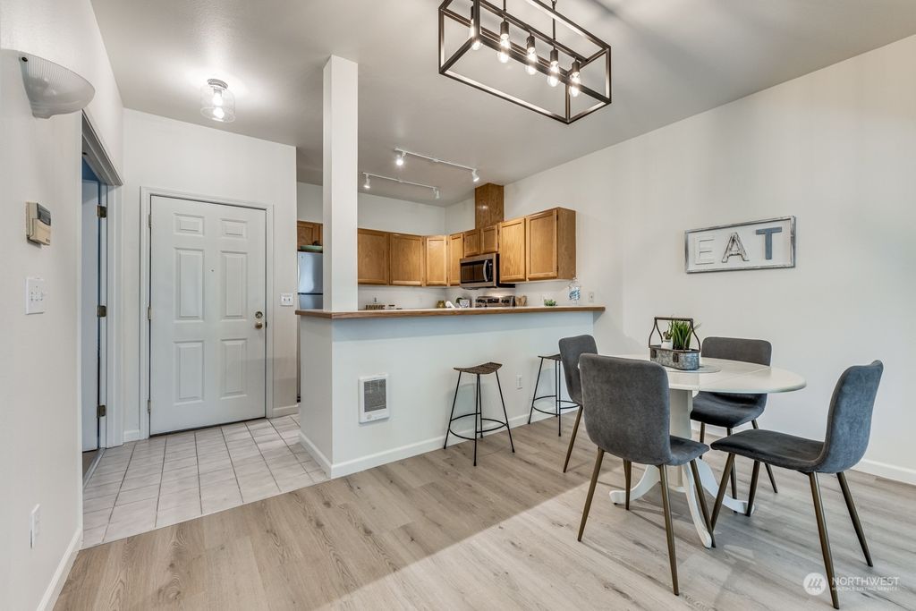 Photo of 5400 Harbour Pointe Boulevard #G105, Mukilteo, WA 98275 (MLS # 2074313)