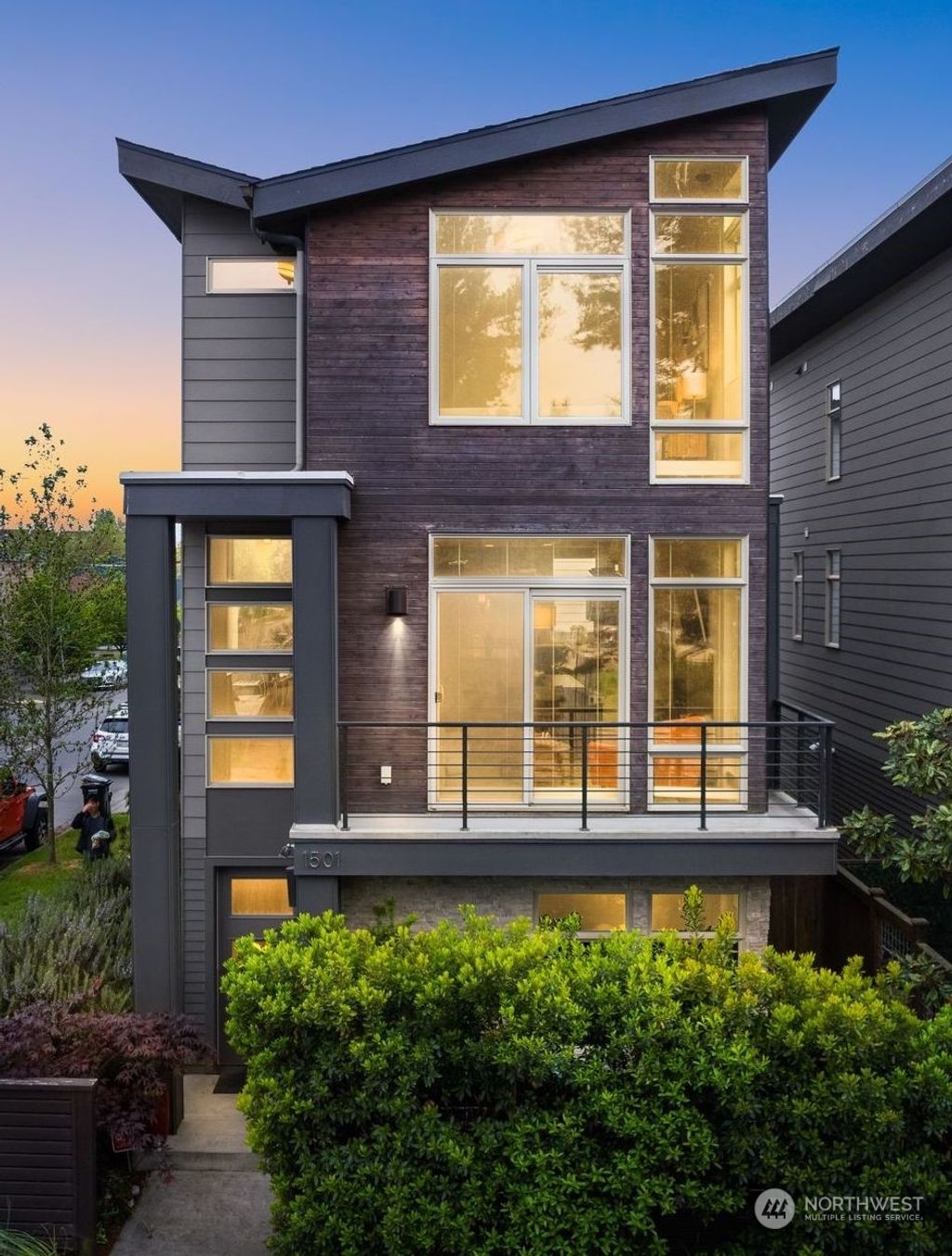 Photo of 1501 NW 90th Street, Seattle, WA 98117 (MLS # 2070140)