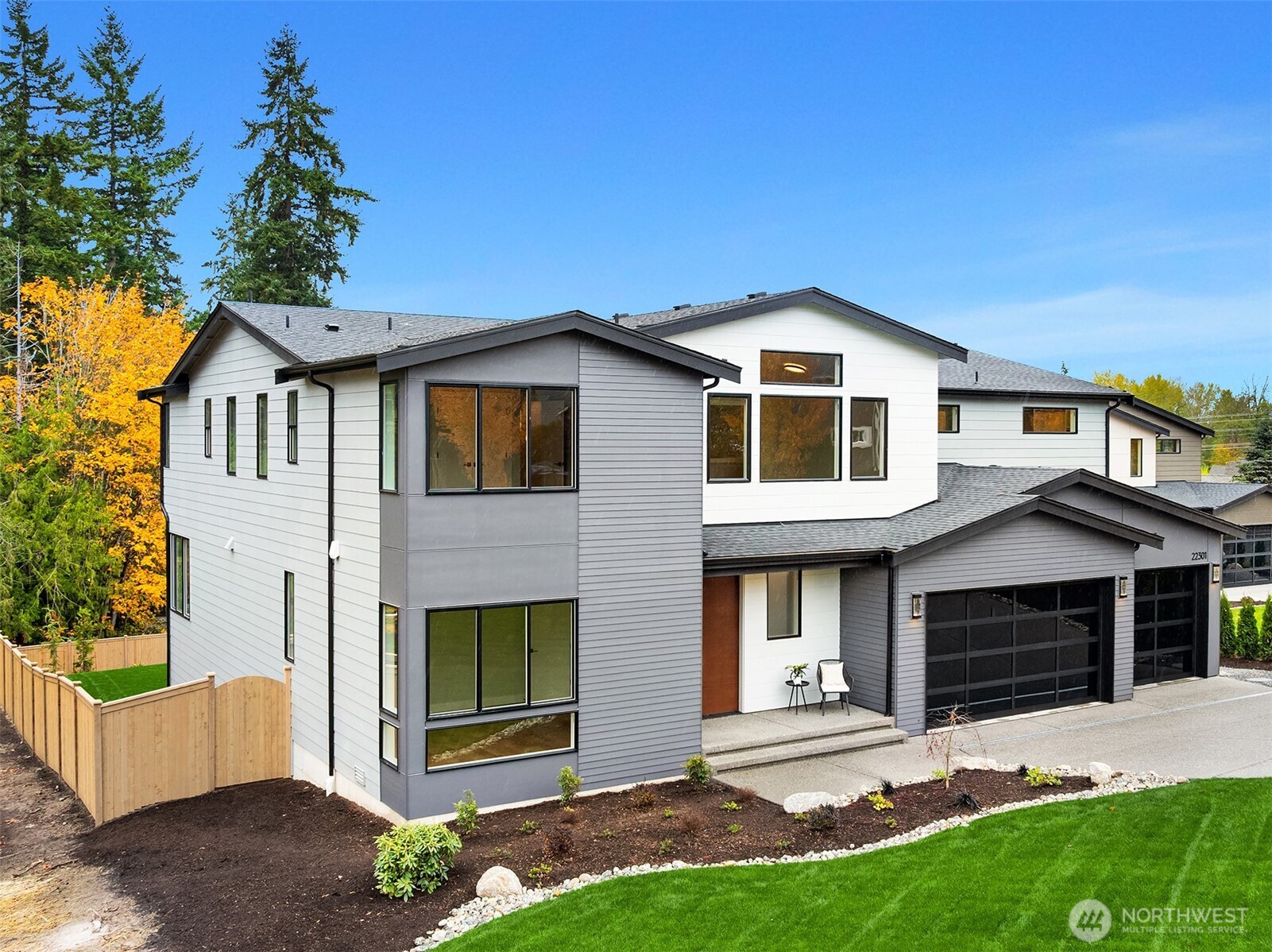 22301 Old Poplar Way