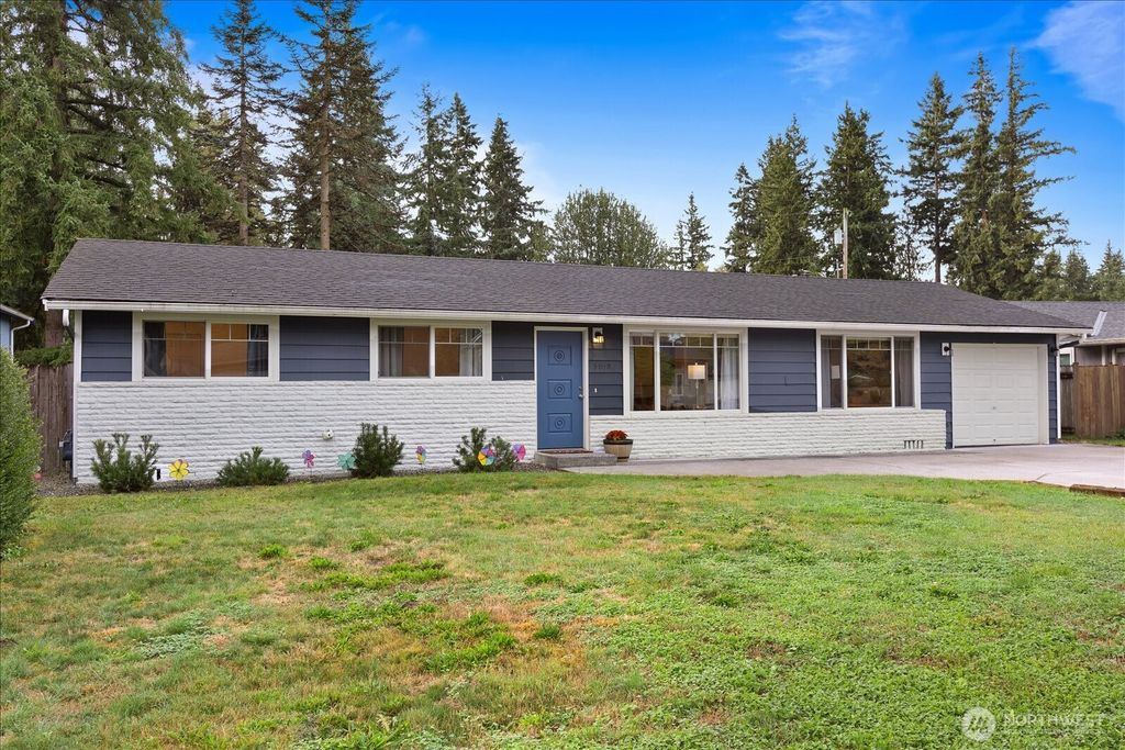 Photo of 5018 130th Place NE, Marysville, WA 98271 (MLS # 2440518)