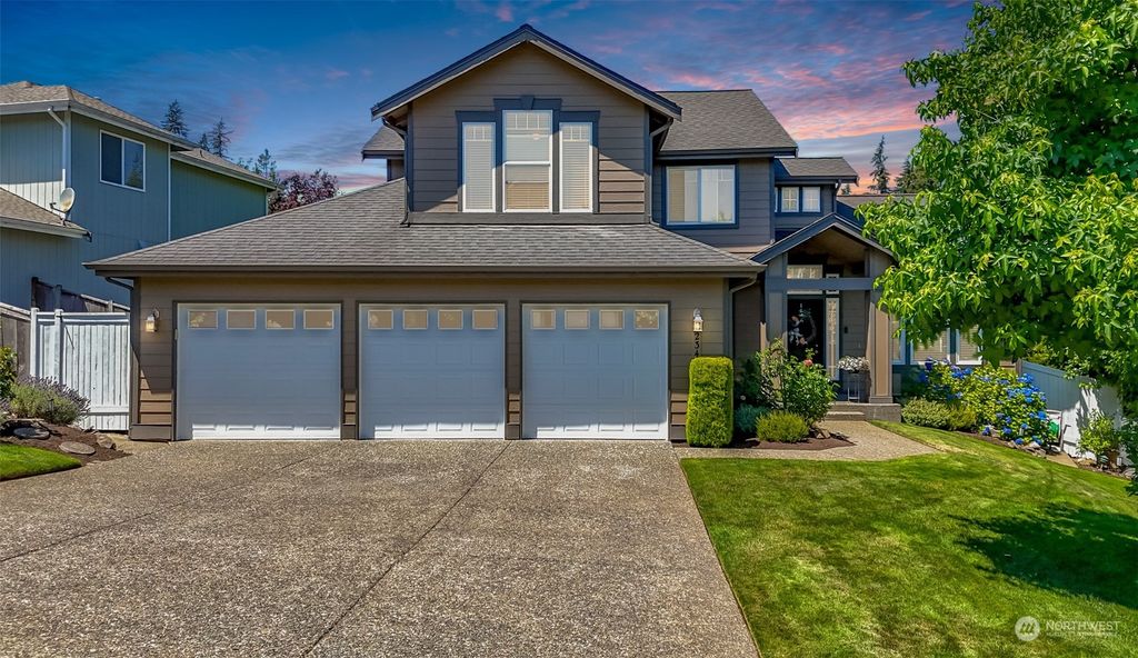 Photo of 23408 SE 246th Place, Maple Valley, WA 98038 (MLS # 2255514)