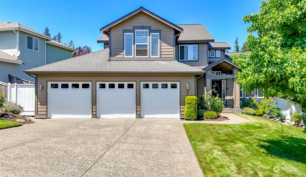 Photo of 23408 SE 246th Place, Maple Valley, WA 98038 (MLS # 2255514)