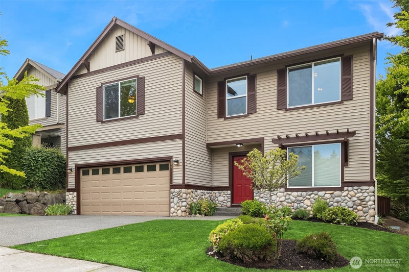 650 NW Nesvik Way