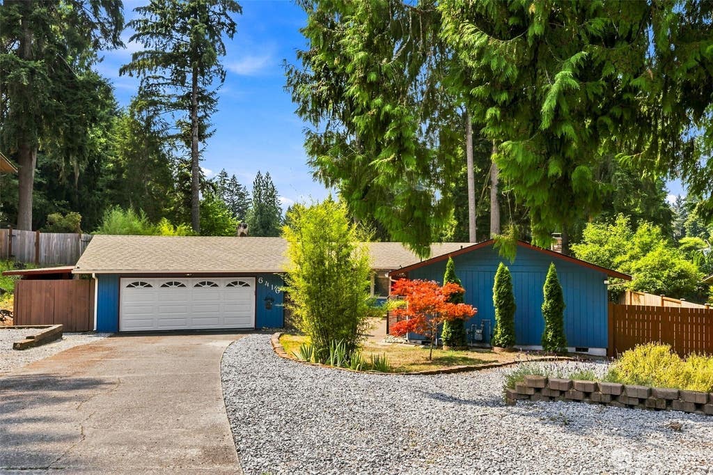 Photo of 6416 Sierra Drive SE, Lacey, WA 98503 (MLS # 2564804)