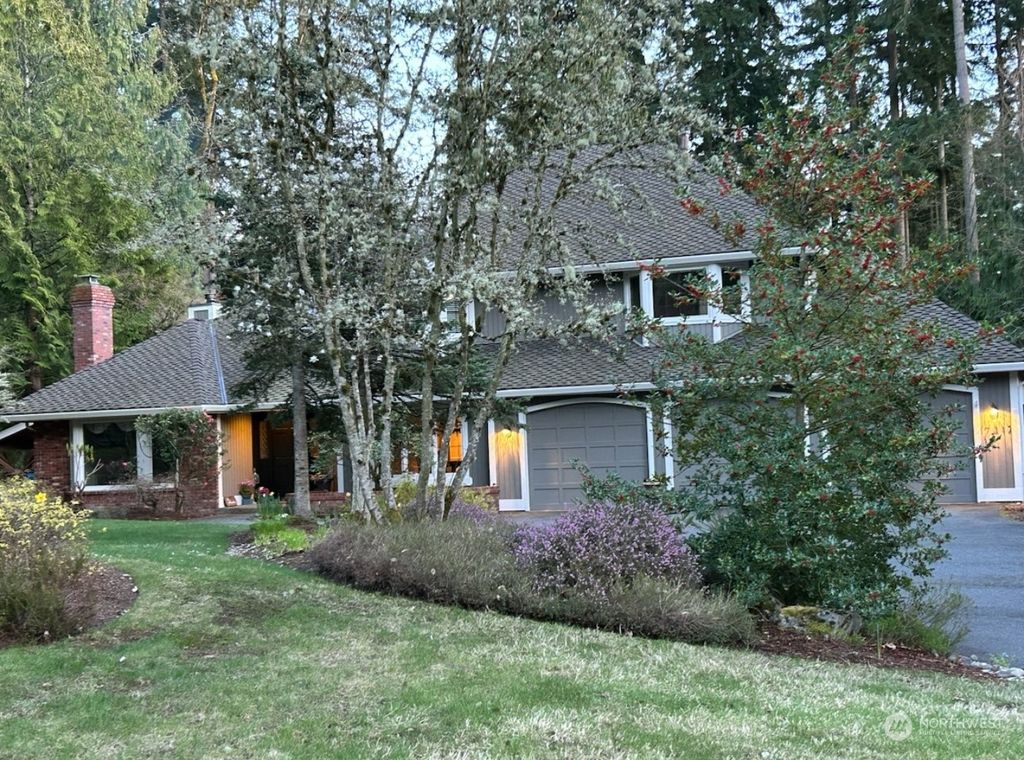 Photo of 17317 NE 143rd Street, Redmond, WA 98052 (MLS # 2138122)