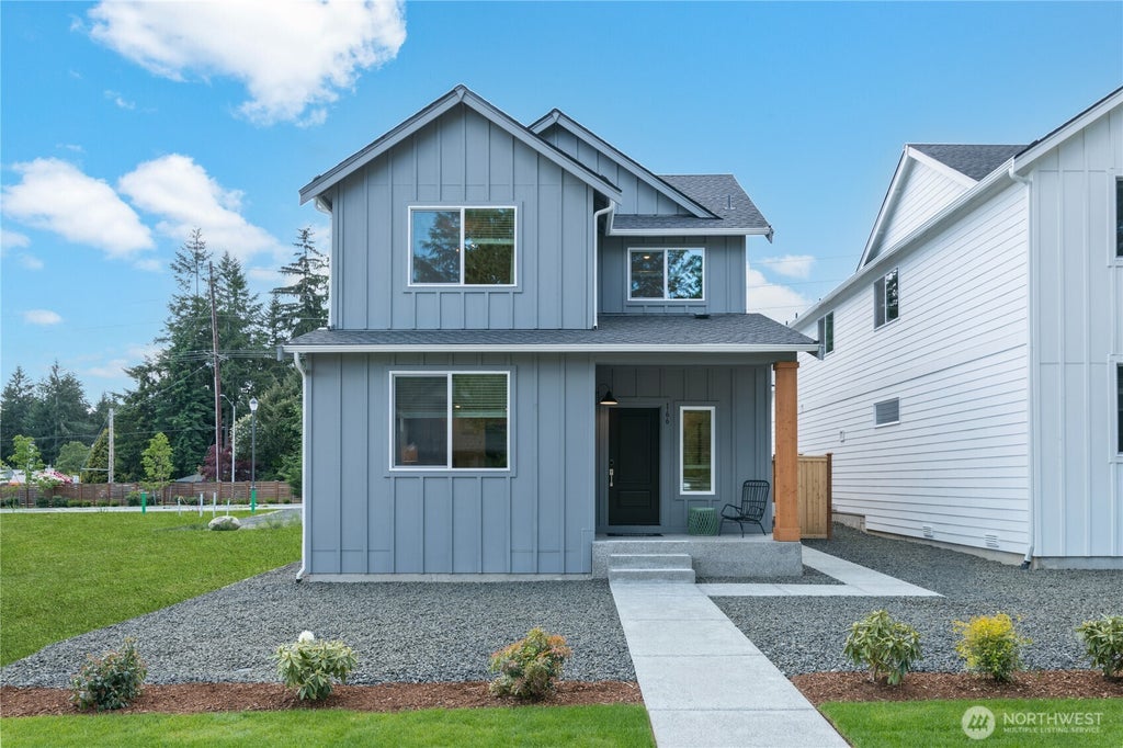 Photo of 4224 SW Loften Street, Port Orchard, WA 98367 (MLS # 2588043)