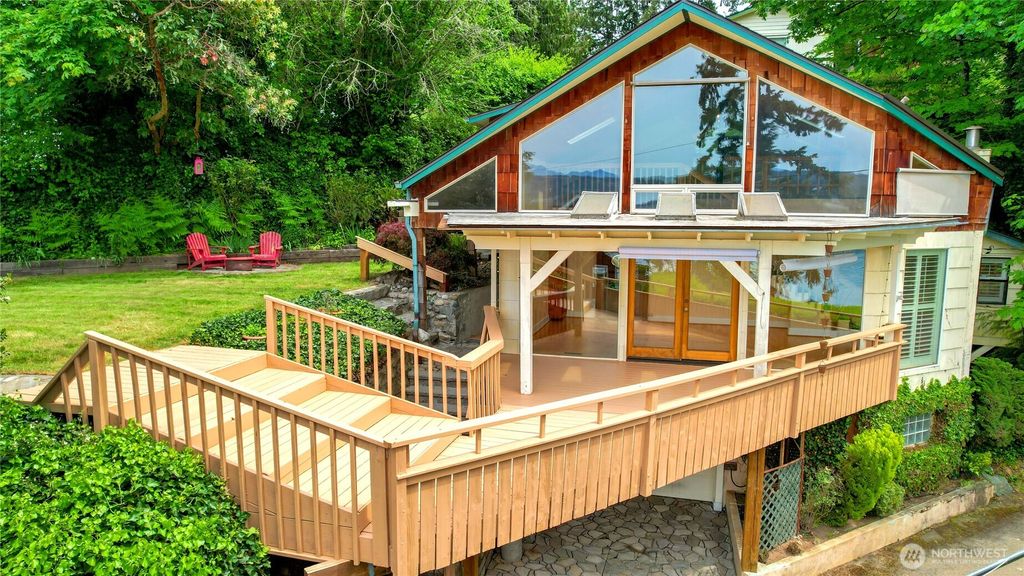 Photo of 3542 Mathews Drive NW, Bremerton, WA 98312 (MLS # 2518624)
