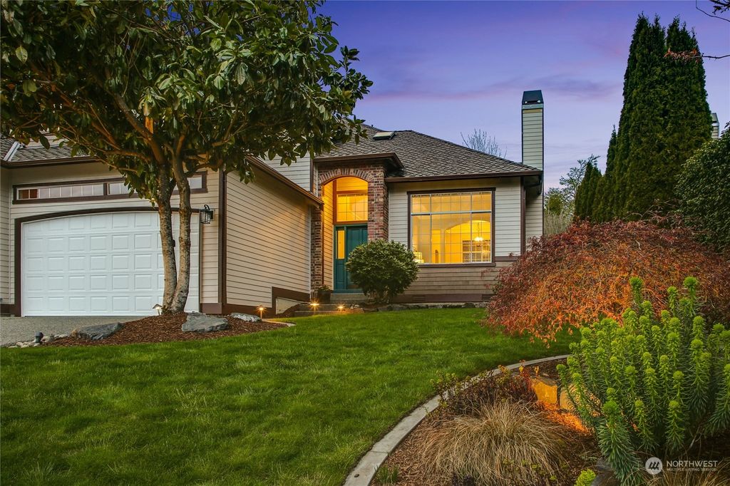 Photo of 13032 NE 197th Place, Woodinville, WA 98072 (MLS # 2059000)