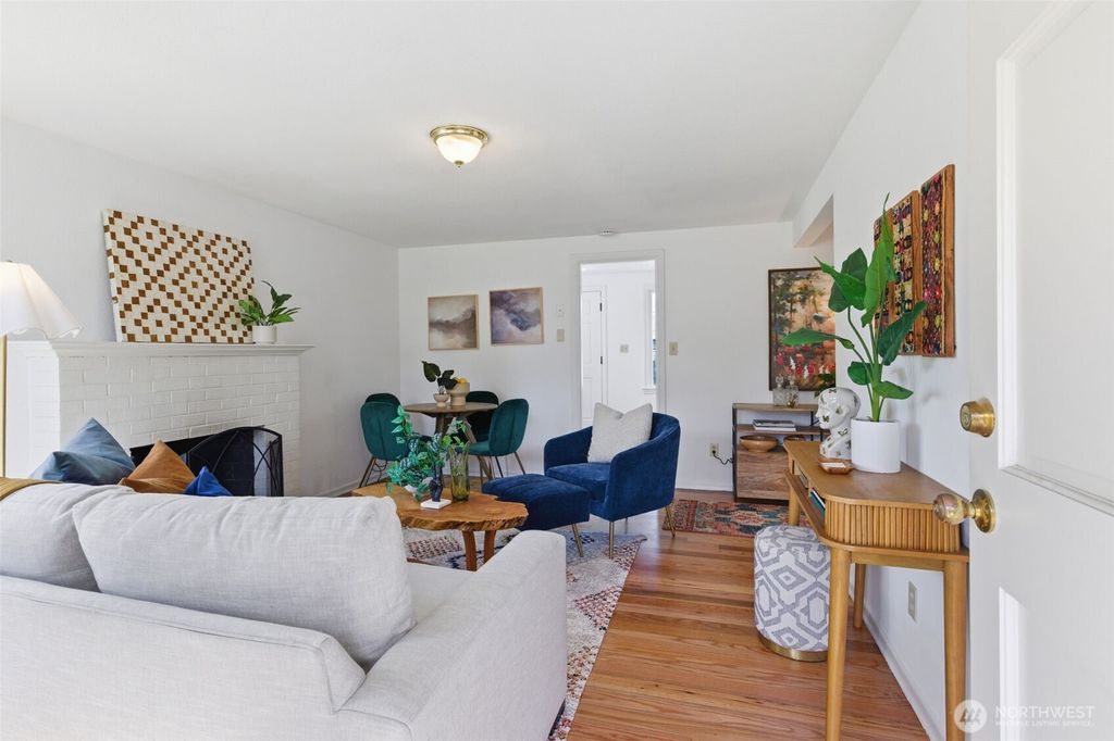 Photo of 7306 S 115th Street, Seattle, WA 98178 (MLS # 2529041)