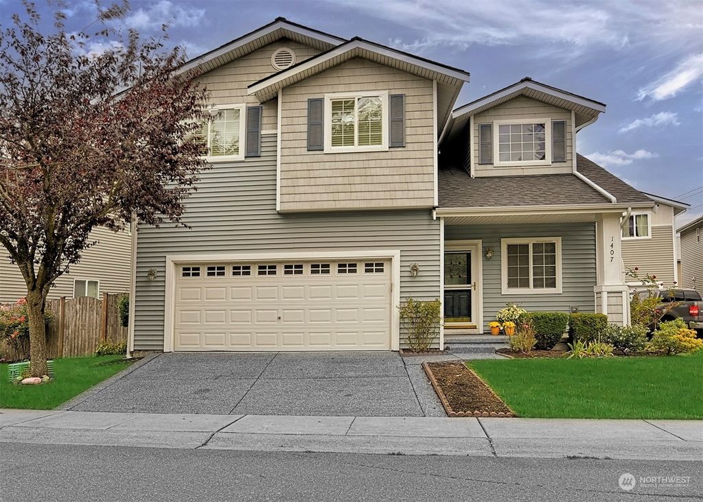 Photo of 1407 140th Place SW, Lynnwood, WA 98087 (MLS # 2167568)