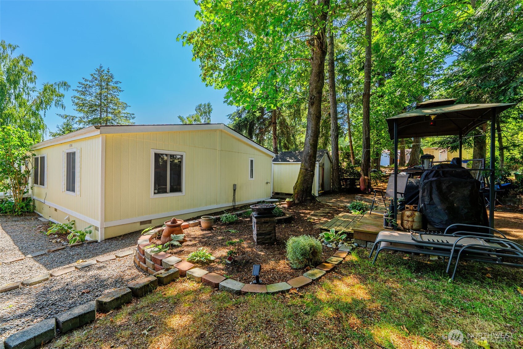 949 Mahogany Lane
