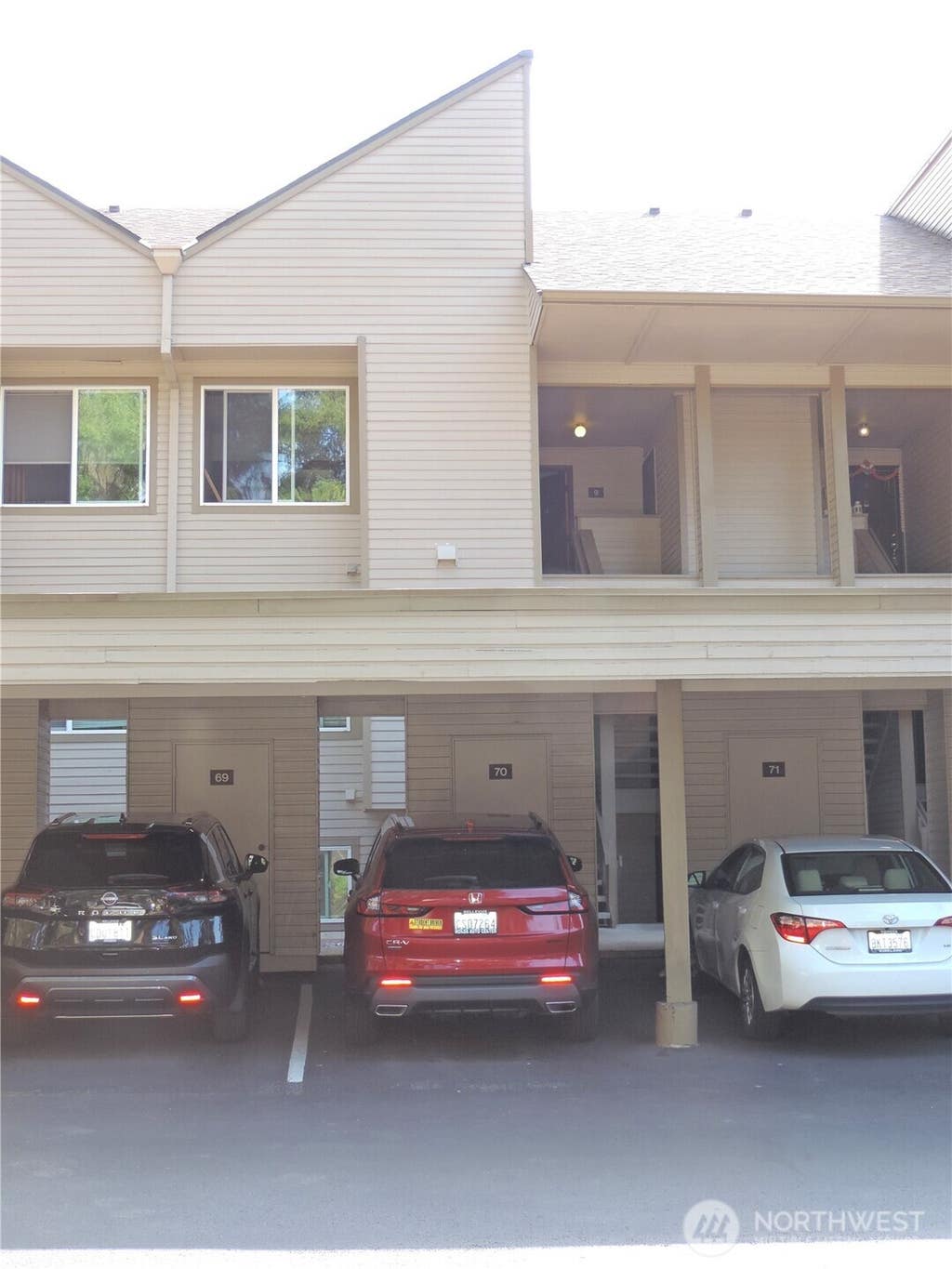 Photo of 4404 146th Place NE #N9, Bellevue, WA 98007 (MLS # 2572391)