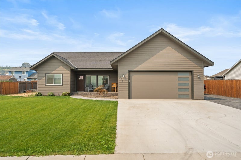 158 Saratoga LN