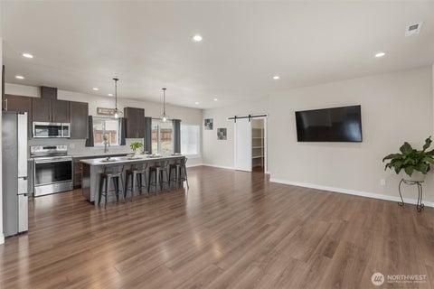 Photo of 158 Saratoga LN LN, Malaga, WA 98828 (MLS # 2570674)
