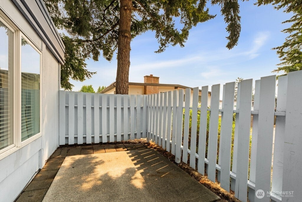 4308 NE Sunset Boulevard U-4