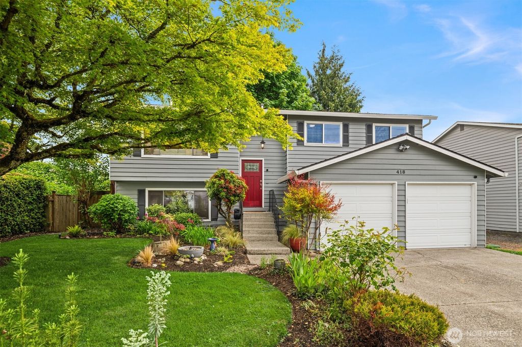 Photo of 418 212th Street SW, Bothell, WA 98021 (MLS # 2523034)