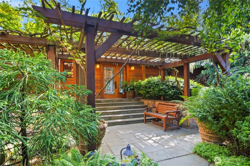 398 Hannah Road