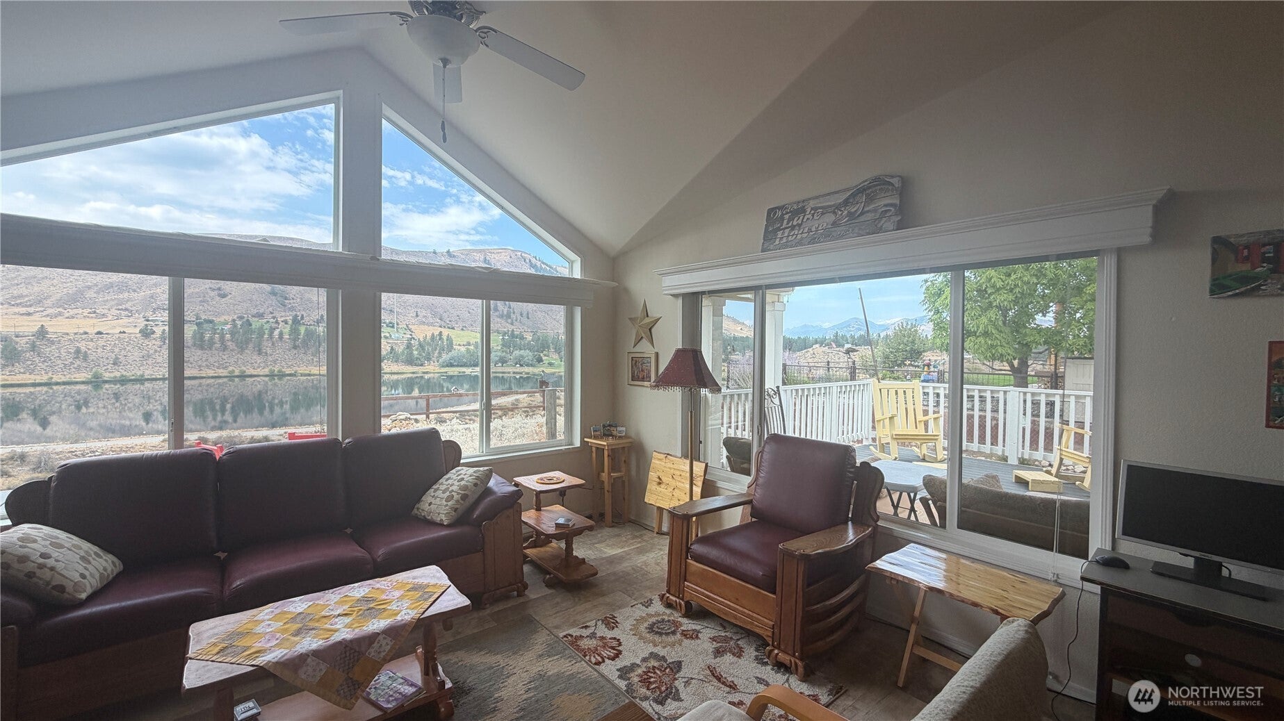 7 Quaking Aspen Drive