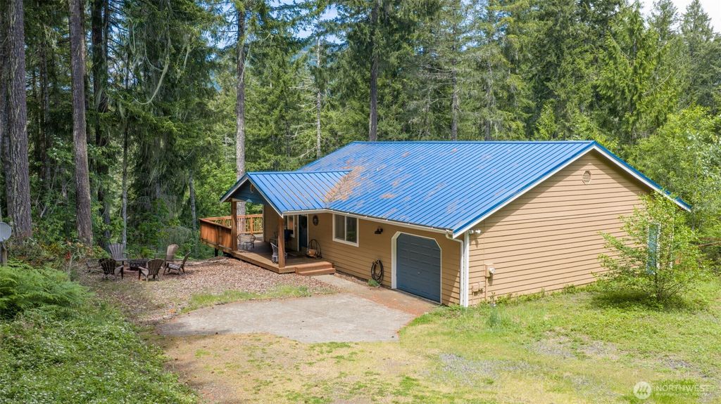 Photo of 70 N Beaver Place N, Hoodsport, WA 98548 (MLS # 2526031)