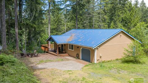 Photo of 70 N Beaver Place N, Hoodsport, WA 98548 (MLS # 2526031)